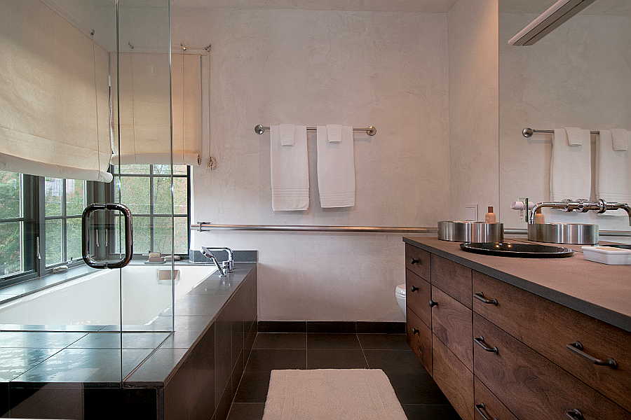 06RM Renaissance Remodel bath 1