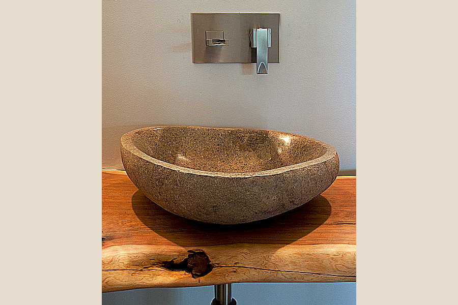 15RM Kiva House guest bath 2