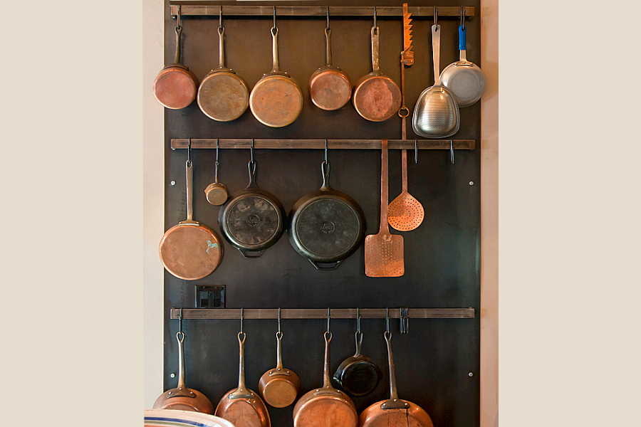 18RM Renaissance Remodel pan rack 1