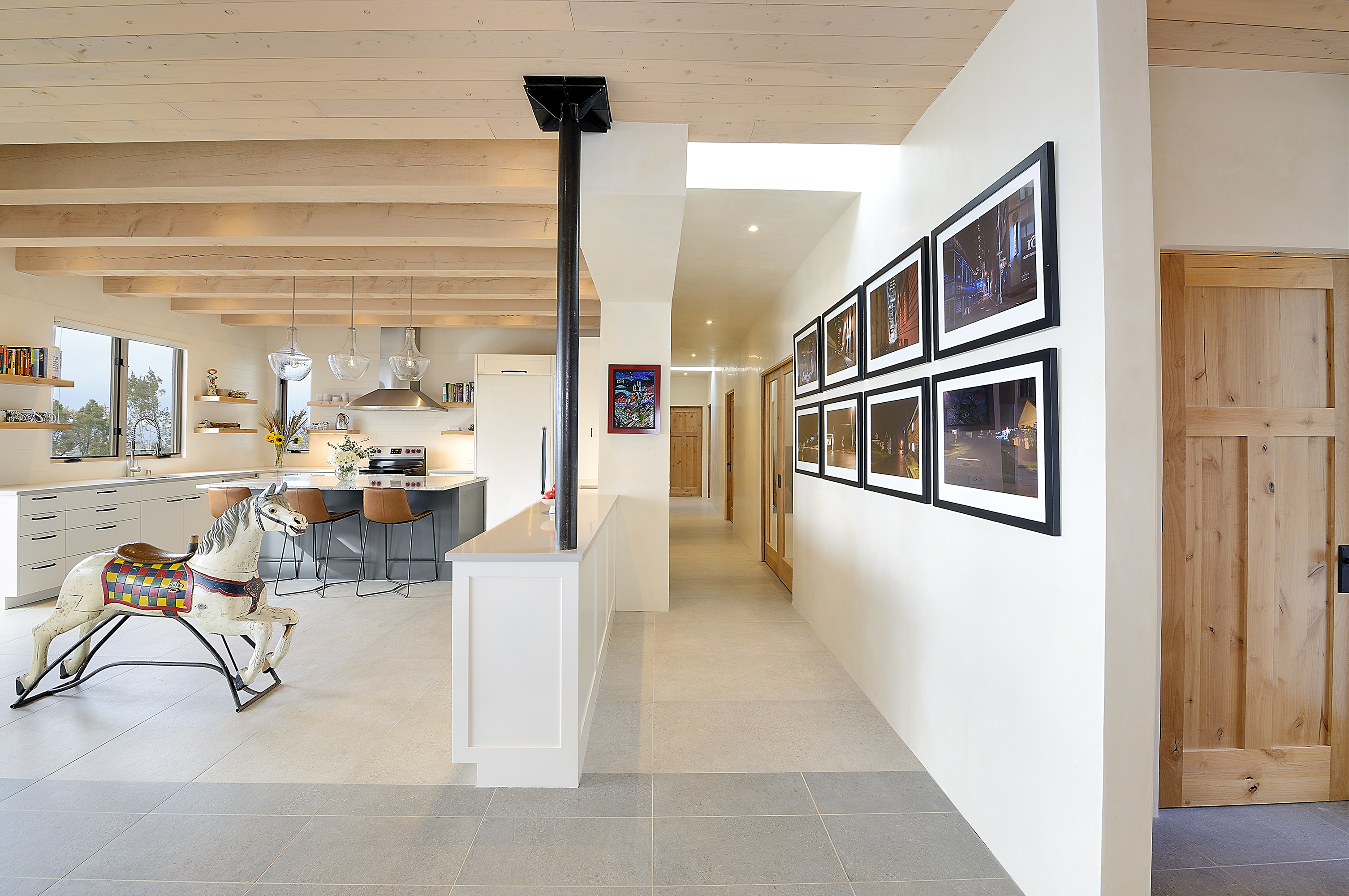 Easy Flow, with Gallery Space