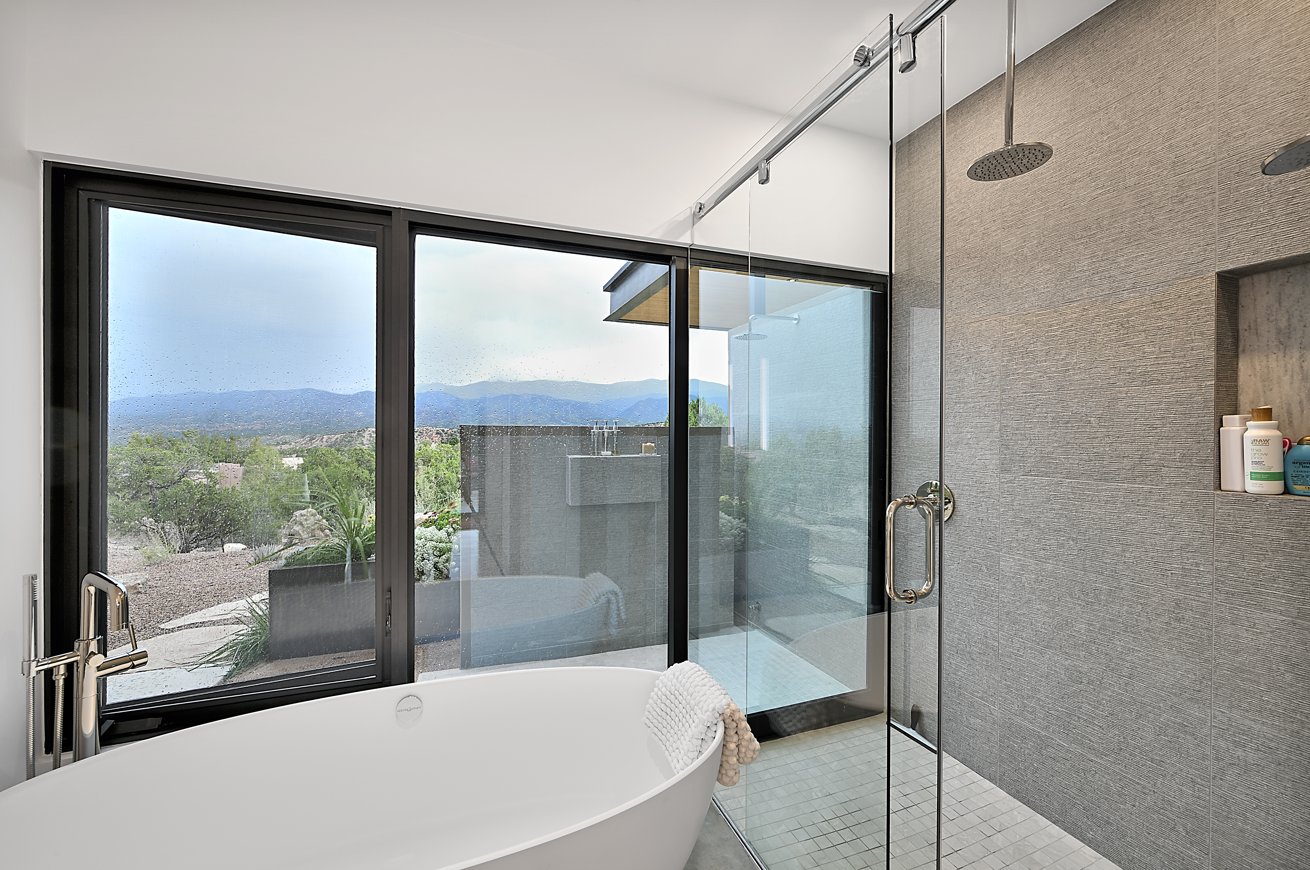 Outdoor Serenity With Indoor Comforts